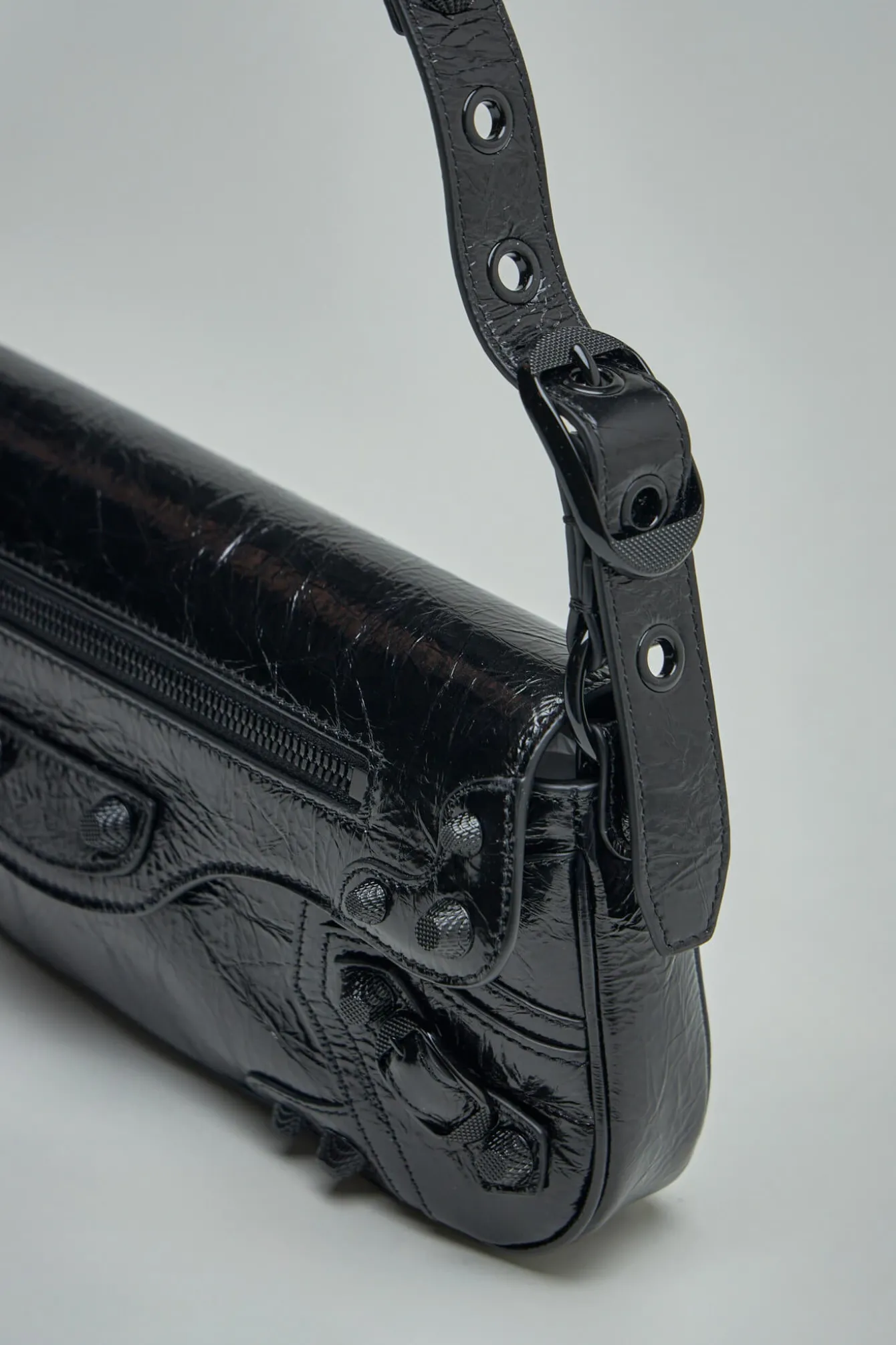 Balenciaga Le Cagole Small Sling Bag - LABELS