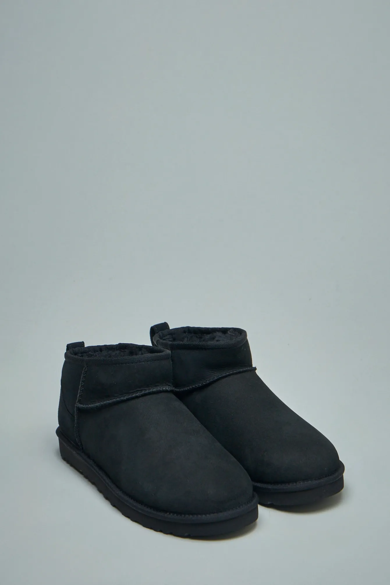 UGG Classic Ultra Mini - LABELS